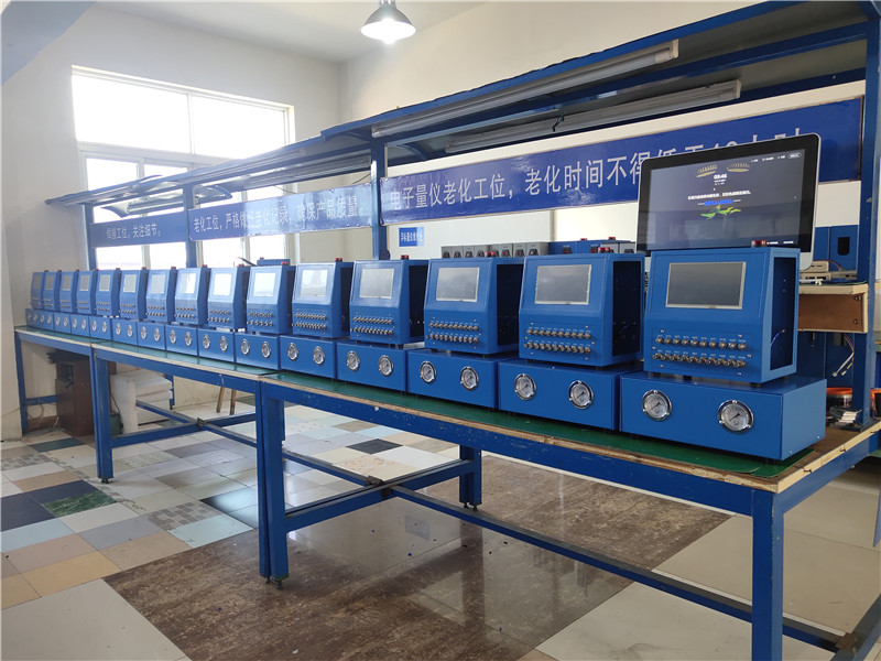 雙/四通道智能型氣電量儀 雙/四通道智能型氣電量儀
